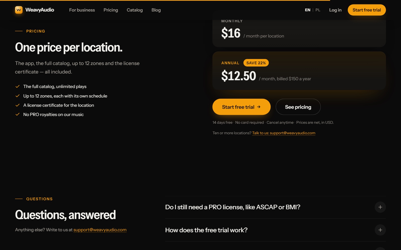 Bloque de precio de la página de inicio One price per location con tarjetas Monthly de $16 y Annual de $12.50 y un botón Start free trial